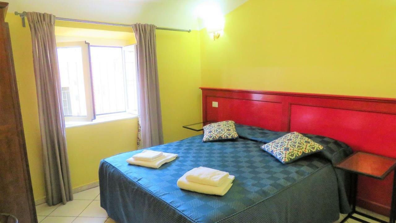 Fanti Rooms Рим Екстер'єр фото